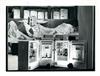 Publicidade das C.R.G.E. _ Salão de vendas. Montra de frigorificos _ 1955-08-01 _ FNI _ 15186 _ 157.jpg