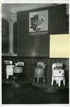 Publicidade das C.R.G.E _ Exposição de máquinas de lavar roupa _ 1900-00-00 _ FNI _ 15172 _ 41.jpg