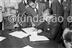 HED_assinatura_do_contrato_1953_07_08_LSM_12_010_tb.jpg