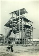 C.R.G.E. - Fábrica de Gás da Matinha _ Fornos. Montagem da estrutura metálica _ 1939-11-18 _ Kurt Pinto _ 15150 _ 1.jpg