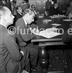 HED_assinatura_do_contrato_1953_07_08_LSM_12_088_tb.jpg