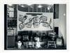 Publicidade das C.R.G.E. _ Salão de vendas da rua Garrett. Electrodomésticos _ 1956-01-09 _ FNI _ 15186 _ 174.jpg
